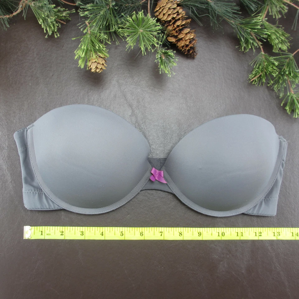 Sutiã Xhilaration tamanho 36C cinza sem alças acolchoado com aro fecho ajustável atrás - Imagem 2 de 4