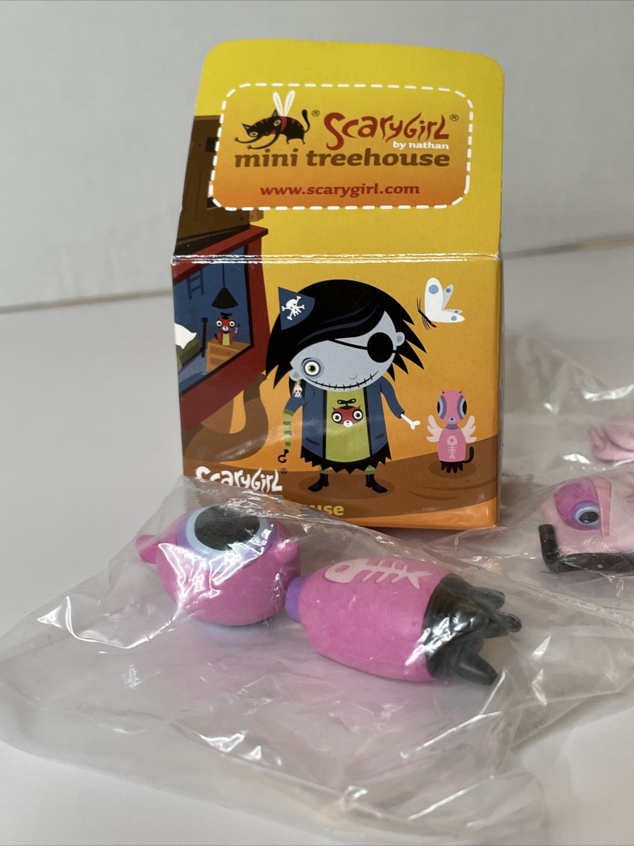 ScaryGirl Mini Treehouse - ARKSKI - Nathan Jurevicius - Open Box