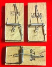 3 Mouse Traps Mice Catchers Bait Holder Genuine Little Nipper Wooden Pest Stop