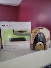 Sony BDP-S1700 Streaming Blu-ray Player OPEN BOX NEW/Monster HDMI Cable