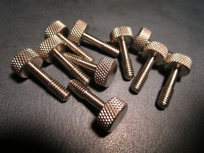 #ad 10 5 8 in Captive Panel Screw with 8 32 Thread Size $10.00