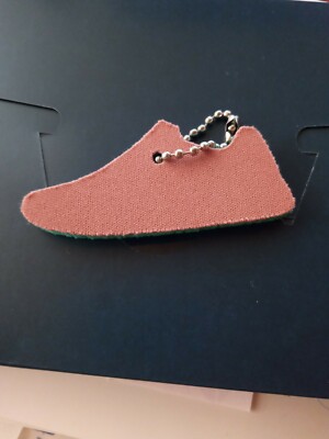 Schlüsselanhänger Anhänger key chain Accessoire für Fila Sneaker Schuh Fans rosa