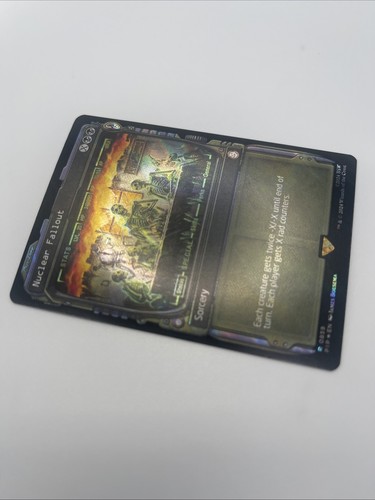 Nuclear Fallout (Showcase) (Surge Foil) Universes Beyond: Fallout Foil - Picture 4 of 5