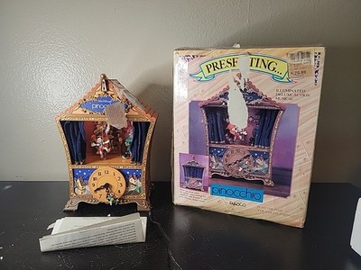 ENESCO Disney Pinocchio Illuminated Deluxe Action Musical Theater