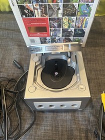 Nintendo GameCube Bundle With 4 Games 1 Controller Memory Card And All Cables
