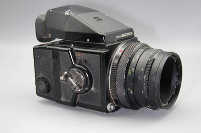 Bronica ETRS 645 Kamera mit 75mm f/2.8 Objektiv und Prismensucher - funktionierendes Set