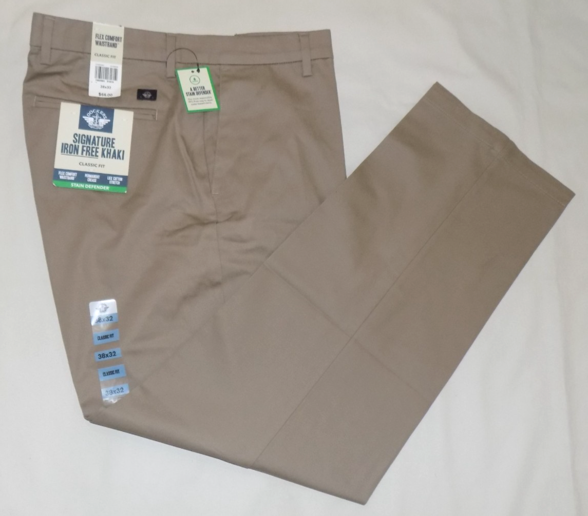 DOCKERS Men's Signature Iron Free Khaki Classic Fit Pants Khaki
