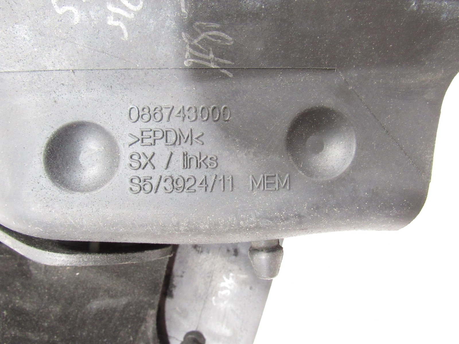 Ferrari 488 Spider 2017 Left Driver Door Inner Window Belt Gasket Seal 15-19 |@2