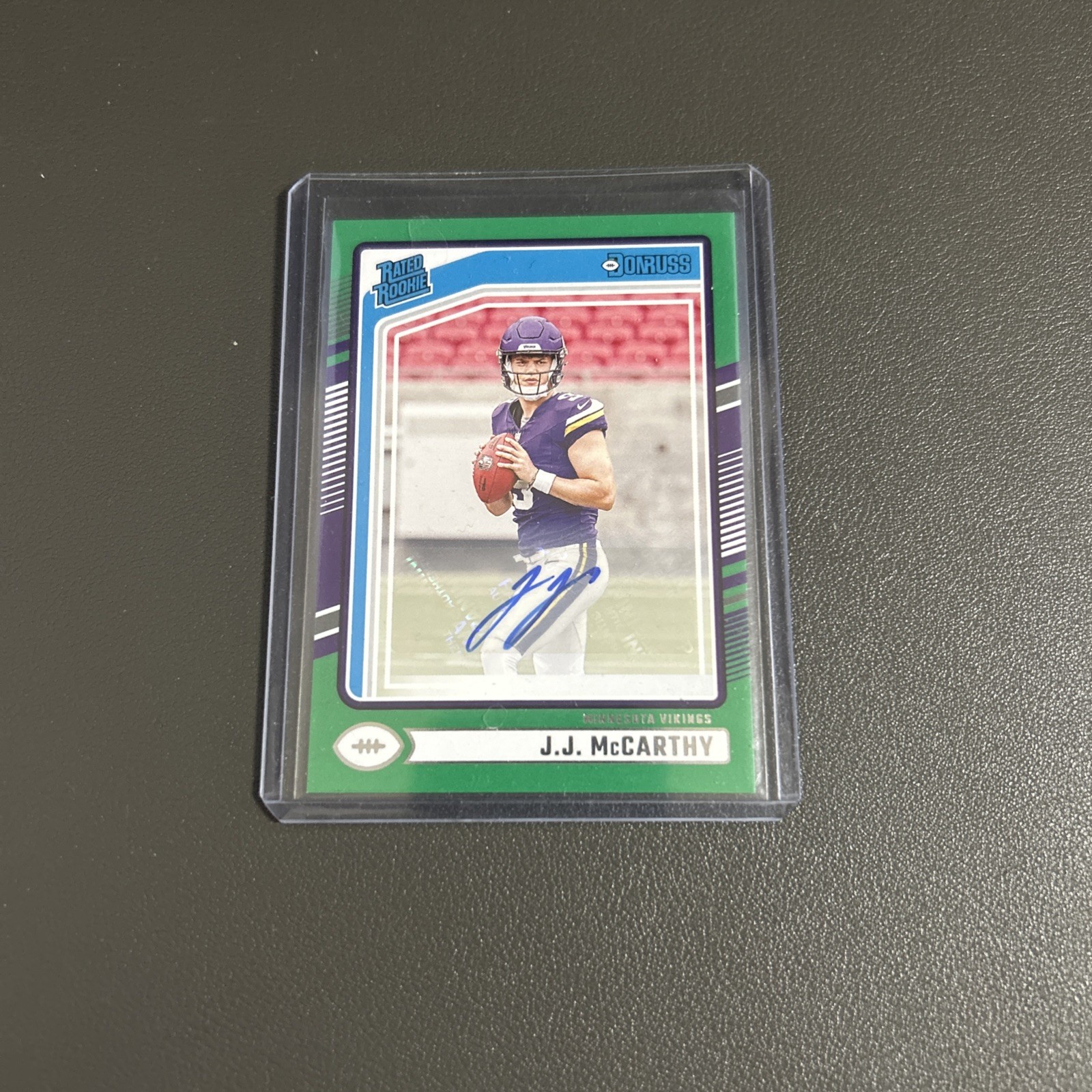 2024 Panini Donruss - Rated Rookie J.J. McCarthy #303 Green Autographs (AU, RC)