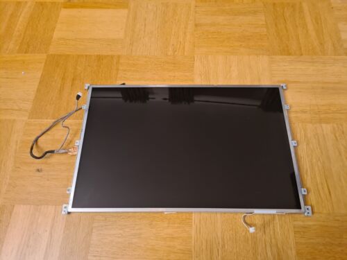 17.1" CCFL LCD Display LP171WP4(TL)(N2) LG.PHILIPS Screen SCREEN - Picture 1 of 3