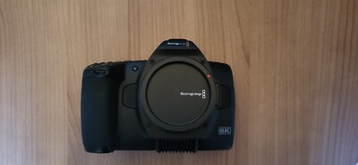Blackmagic Pocket Cinema Camera 6kG2 + Canon 50mm F1.8EF STM + Cfast Card Reader