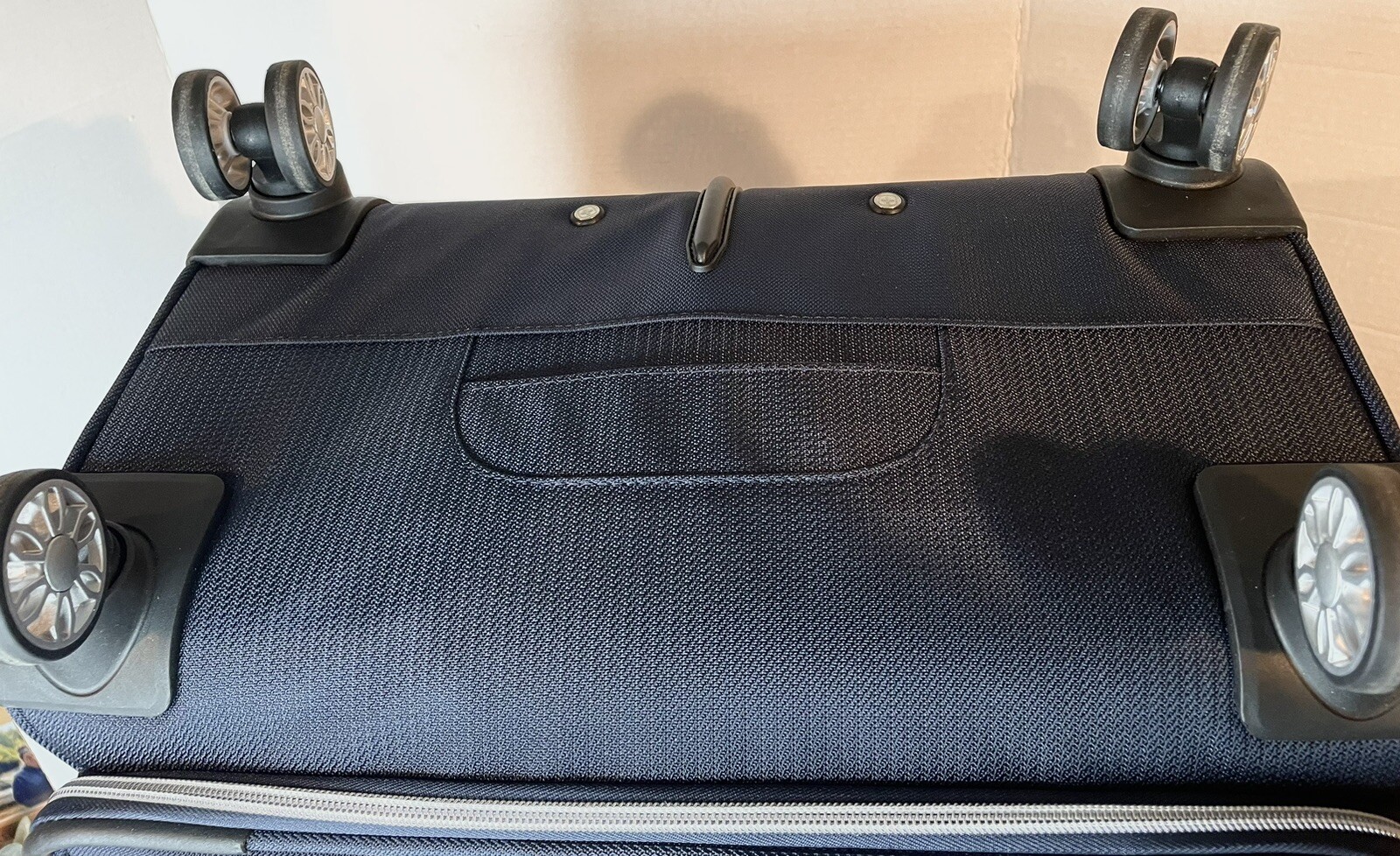 SWISSGEAR 24.5" Checklite Suitcase - Navy