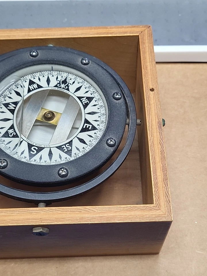 Brújula Marítima Dirigo Vintage Compass & Instrument Co. Seattle, WA con caja de madera Foto 3 de 4