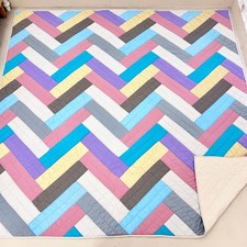 Vintage Handmade Chevron Patchwork Queen Size Cotton Finished QUILT Hand stitch