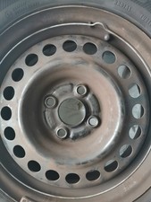 Kompletter Satz Gut erhaltene Winterreifen 17...