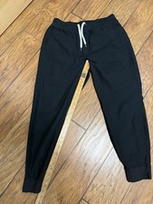 Vuori Meta Jogger Pants Mens Small 29x28” Black V436 Casual Workout Gym Casual