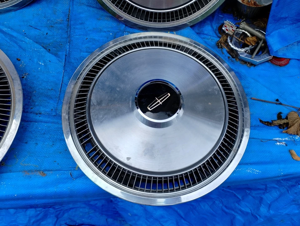 Juego de cubiertas de rueda tapacubos Lincoln Town Car 1980 1981 1982 81 OEM 15" nos 796 Foto 4 de 4