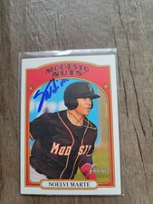 Noelvi Marte Signed 2021 Topps Heritage Minors Baseball Card #202 Mariners Reds