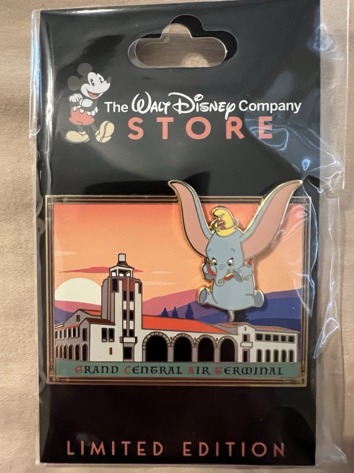 Disney TWDCS DEC Employee Grand Central Air Terminal Series Dumbo Pin