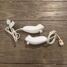 Lot of 2 Nintendo Wii White Nunchuck Controller RVL-004 Official Genuine OEM