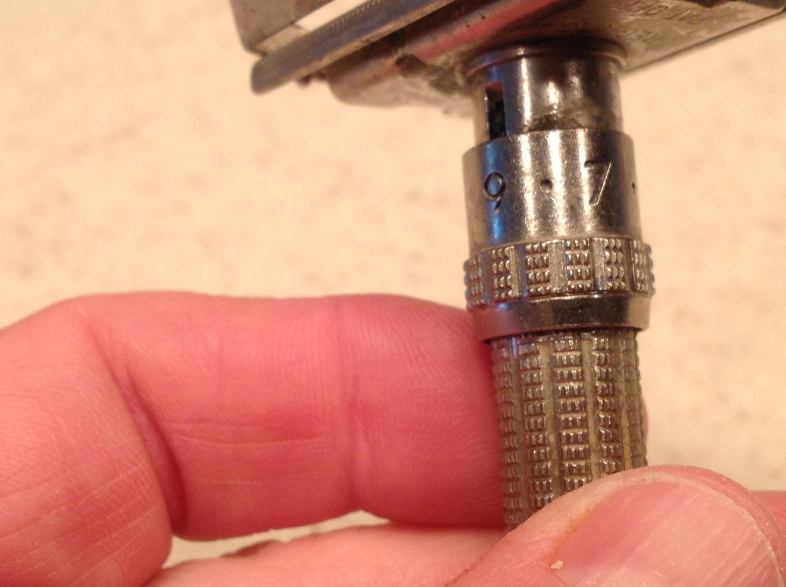Vintage Men's Gillette Double Edge Safety RAzor Adjustable 1-9 Works