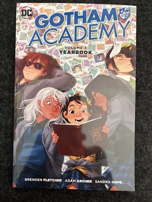 Gotham Academy #3 (DC Comics January 2017 Trade Paperback) BRAND NEW