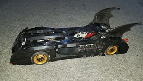 LEGO Batman Batmobile Ultimate Batmobile 7784 No Studs! STUDLESS! similar 1989