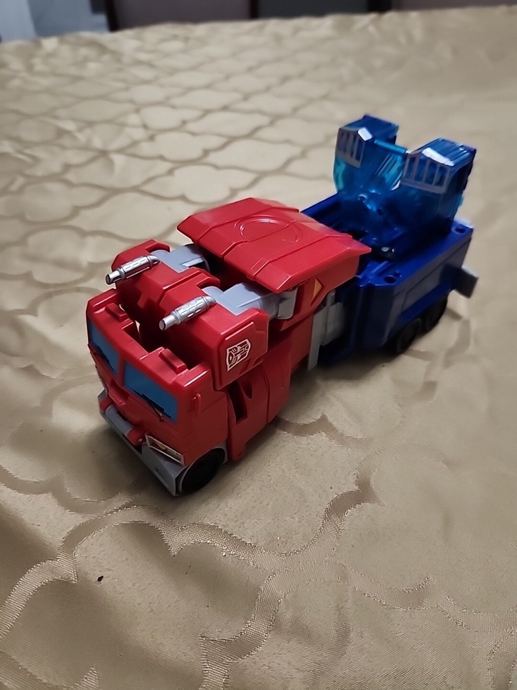 Transformers Toys Cyberverse Ultimate Class Optimus Prime Energon Armour Figure