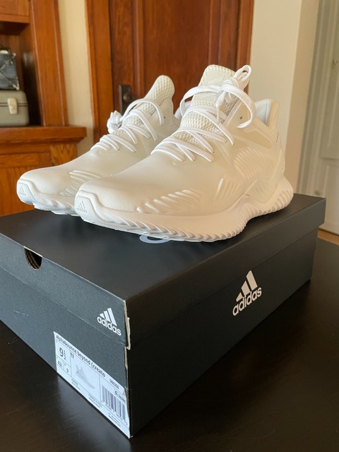 alphabounce beyond triple white