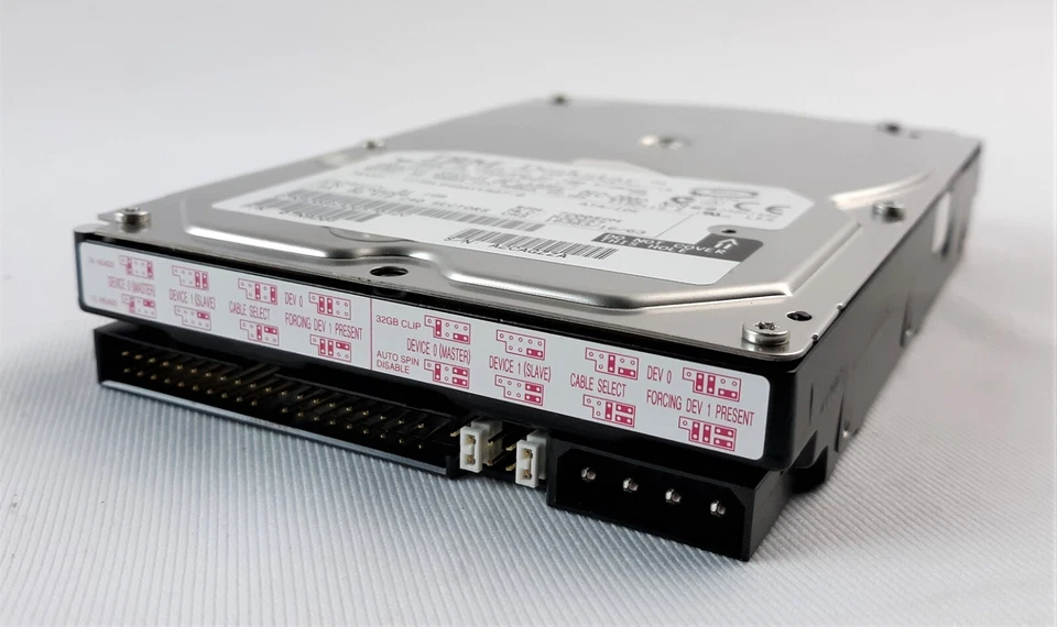 IBM 07N9208 IC35L040AVVA07-0 Hard Drive - Image 2 of 3