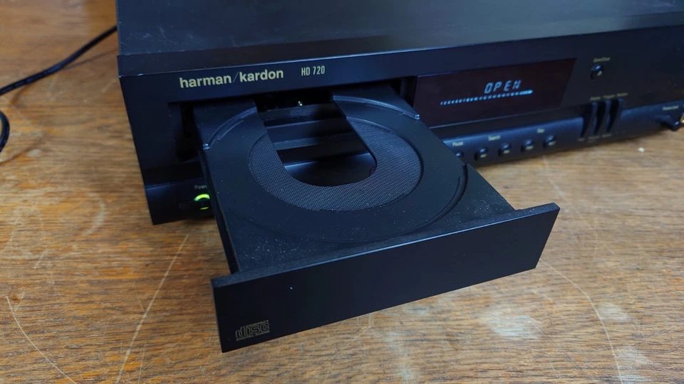 Lettore CD Harman Kardon HD 720 testato e perfettamente funzionante compact disc - Immagine 4 di 4