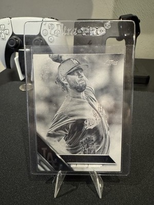 2016 Topps Clayton Kershaw Negative Black White Variation SP /274 HOF