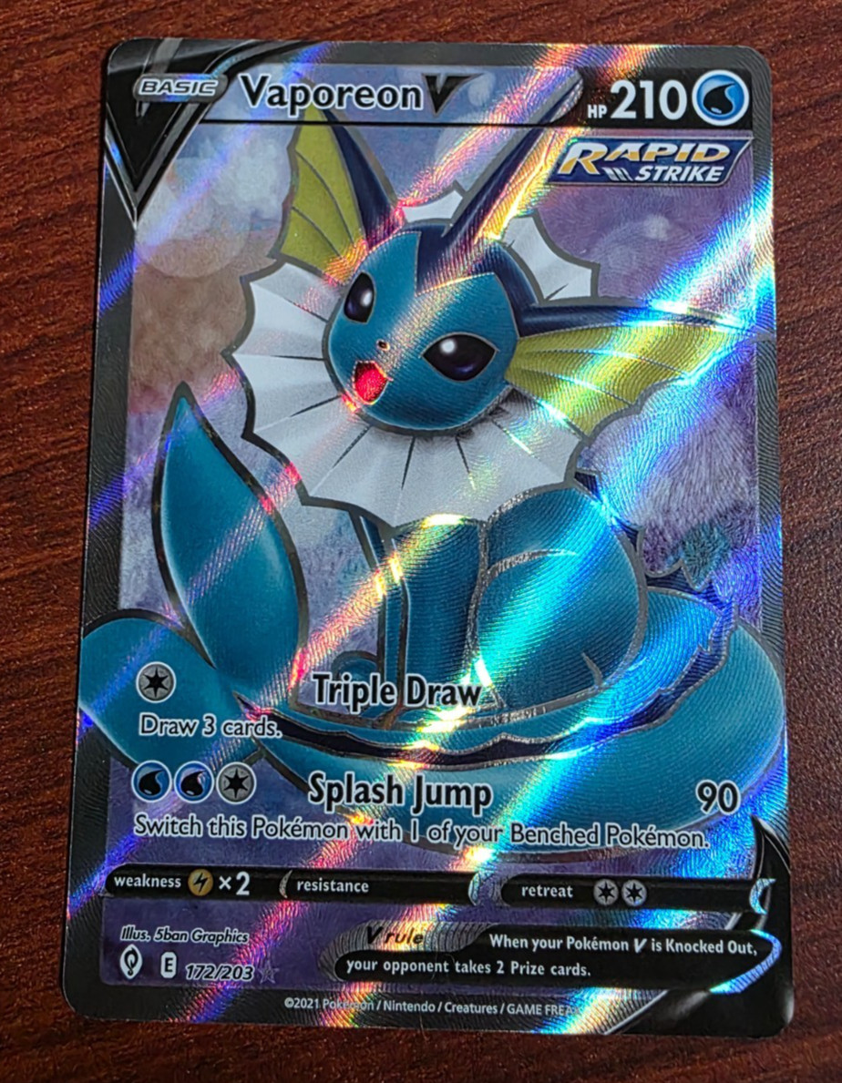 Pokemon Vaporeon V 172/203 Ultra Rare Evolving Skies Pokemon Holo