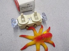 Pass & Seymour Legrand 690-1 Combination Device Single Pole 15A Ivory