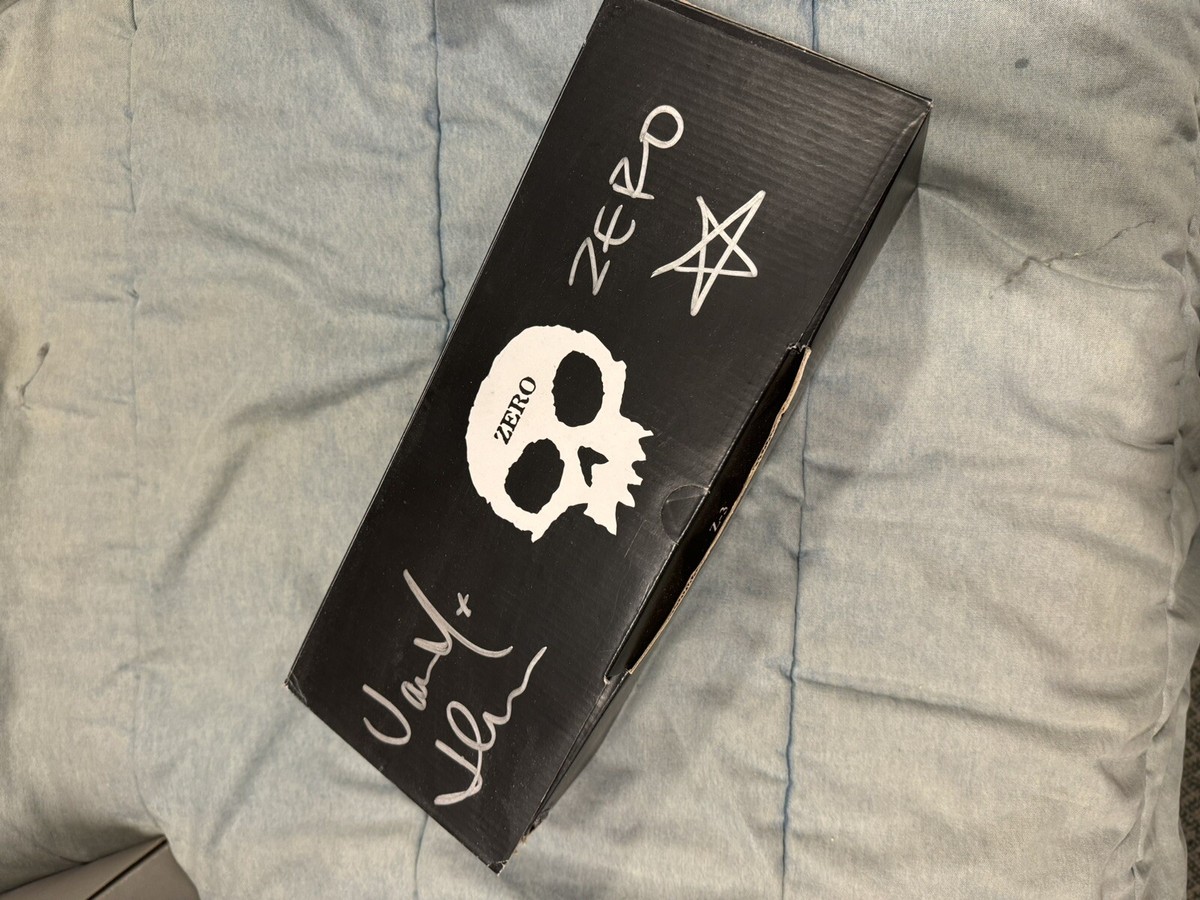 希少 未使用 ビンテージ ZERO skateboards シューズ Zero Skateboards Sample Low Top Sneaker With Signed Box | eBay