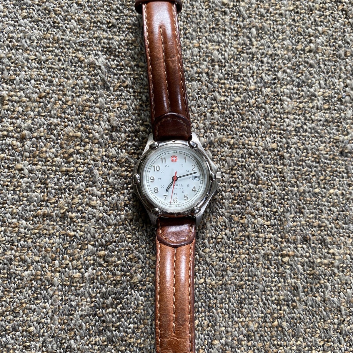 Wenger Swiss Army Mens 095-0695 - Swiss Made Water Resistant