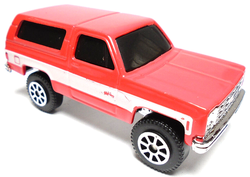 MAISTO 1979 CHEVROLET K5 BLAZER RED 1:64 DIECAST 2 3/4" SUV TRUCK WHITE STRIPES - Picture 2 of 6