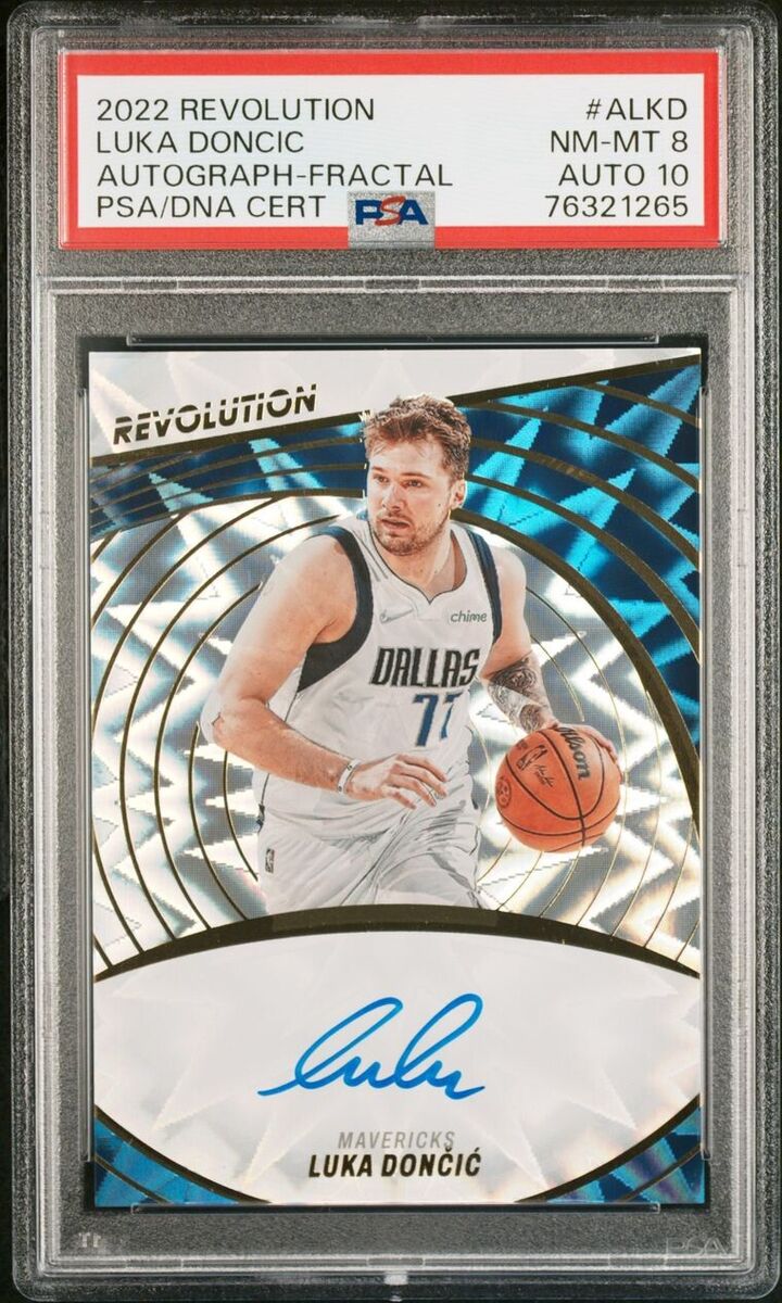 2022-23 Panini Revolution Luka Doncic Autograph Fractal 25 2022-23 Panini Revolution Luka Doncic Autograph Fractal 25