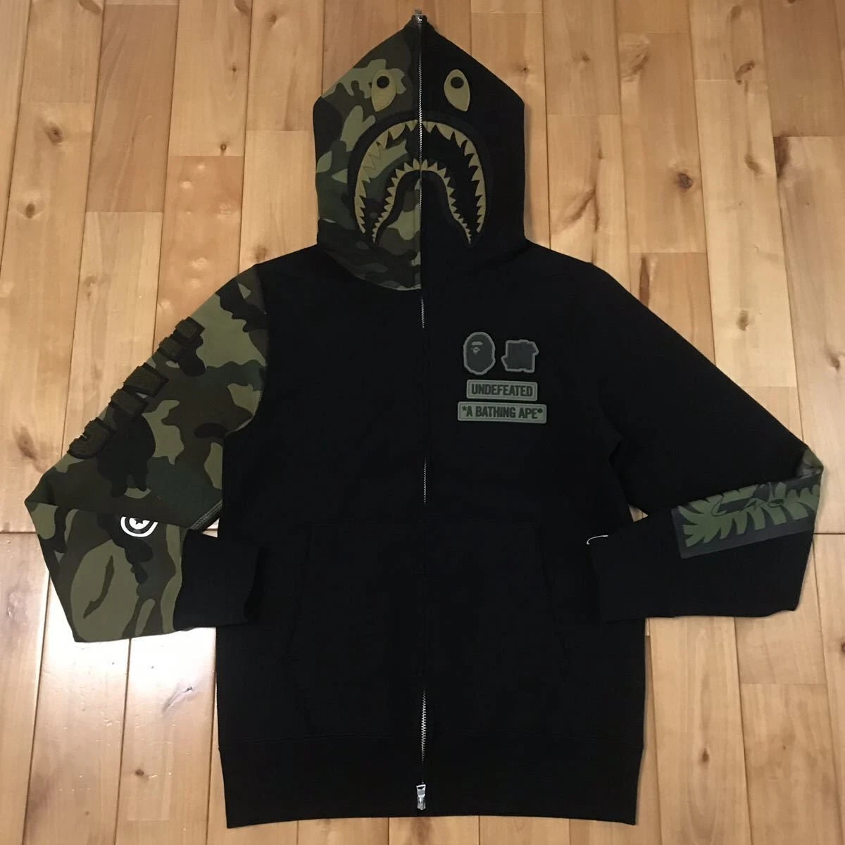 BAPE × undefeated shark full zip hoodie woodland camo A Bathing Ape Size S