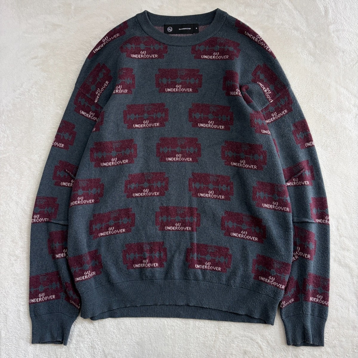 GU x Undercover Razor Pattern Jacquard Knit Sweater Set of 2 Size