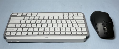 Logitech MX Master 3S for Mac + MX Keys Mini for Mac Wireless Keyboard - Picture 3 of 4