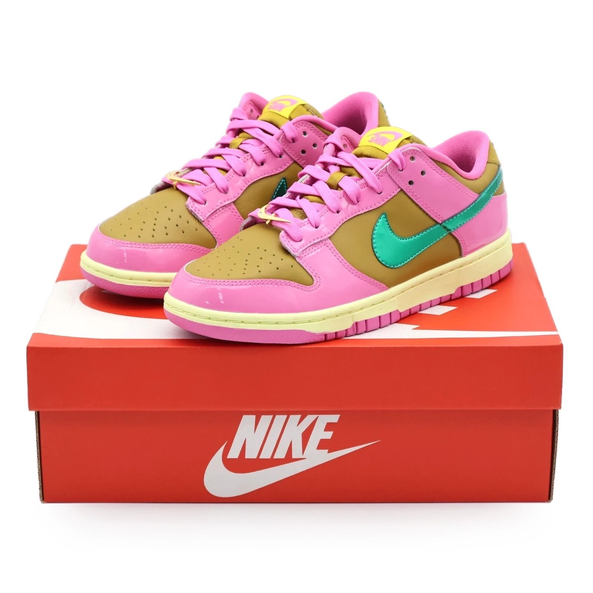 パリス Parris Goebel × Nike WMNS Dunk Low QS Playful Pink FN2721-600 Parris Goebel Nike Dunk Low QS Playful Pink