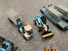 LEGO Creator Expert 10219 Maersk Train Trains Set 1234 pcs 2011
