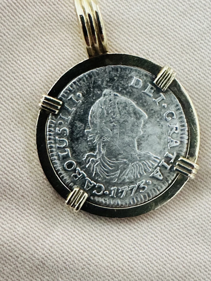 El Cazador Shipwreck Treasure coin Pirate Piece of Eight set 14K Gold Pendant - Image 2 of 2