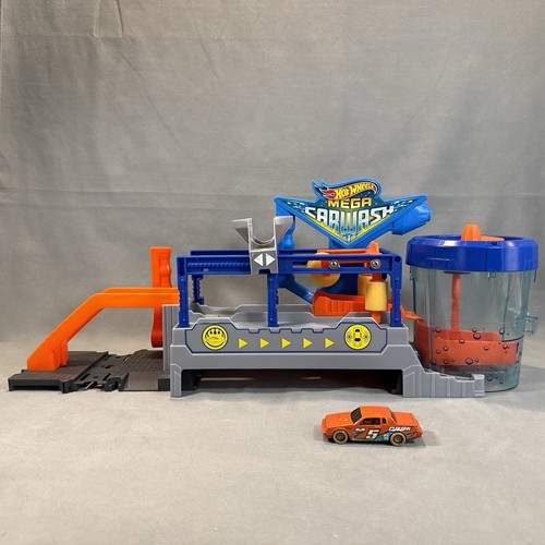 Hot Wheels City Color Shifters Mega Car Wash PlaySet + CAR! Incomplete Good Cond