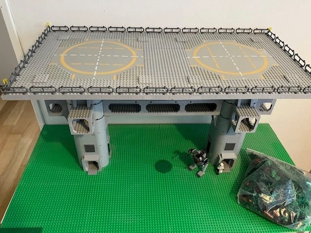 Endor's imperial plateform - LEGO StarWars - Photo 2/4