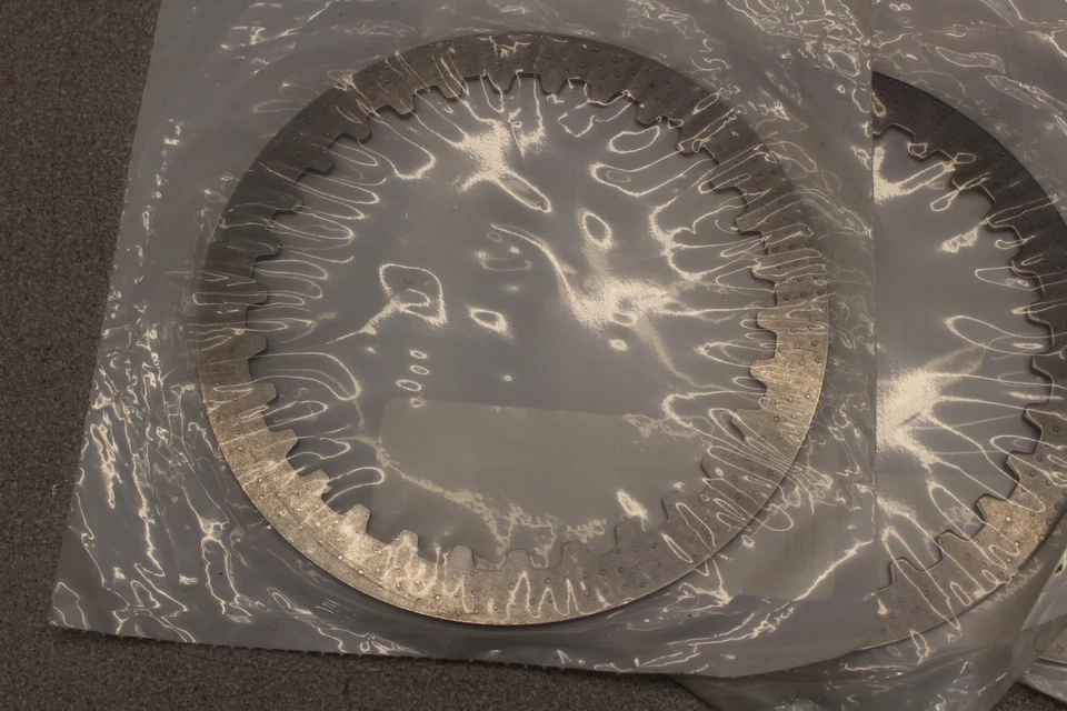 JUEGO DE 5 PLACAS DE EMBRAGUE KAWASAKI BARNETT 401-45-078002 O6-7564.FE Foto 3 de 4