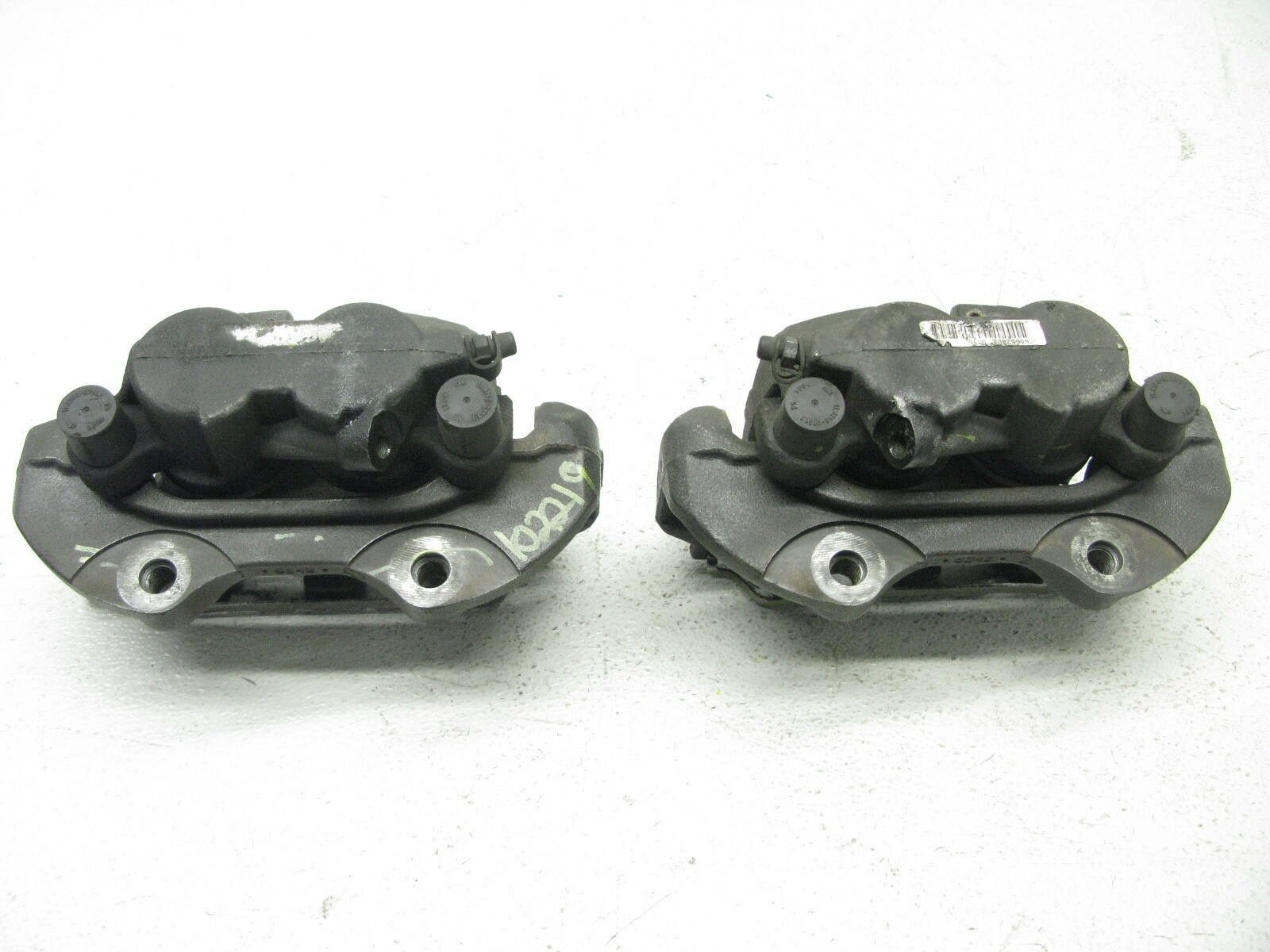 07-13 MERCEDES W251 R350 GL550 ML550 FRONT LEFT RIGHT BRAKE CALIPER PAIR SET 102