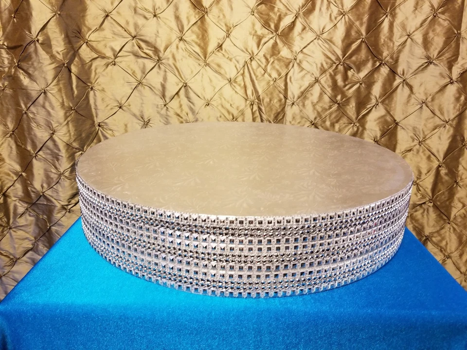 18" SILVER WEDDING CAKE STAND - Image 4 of 4