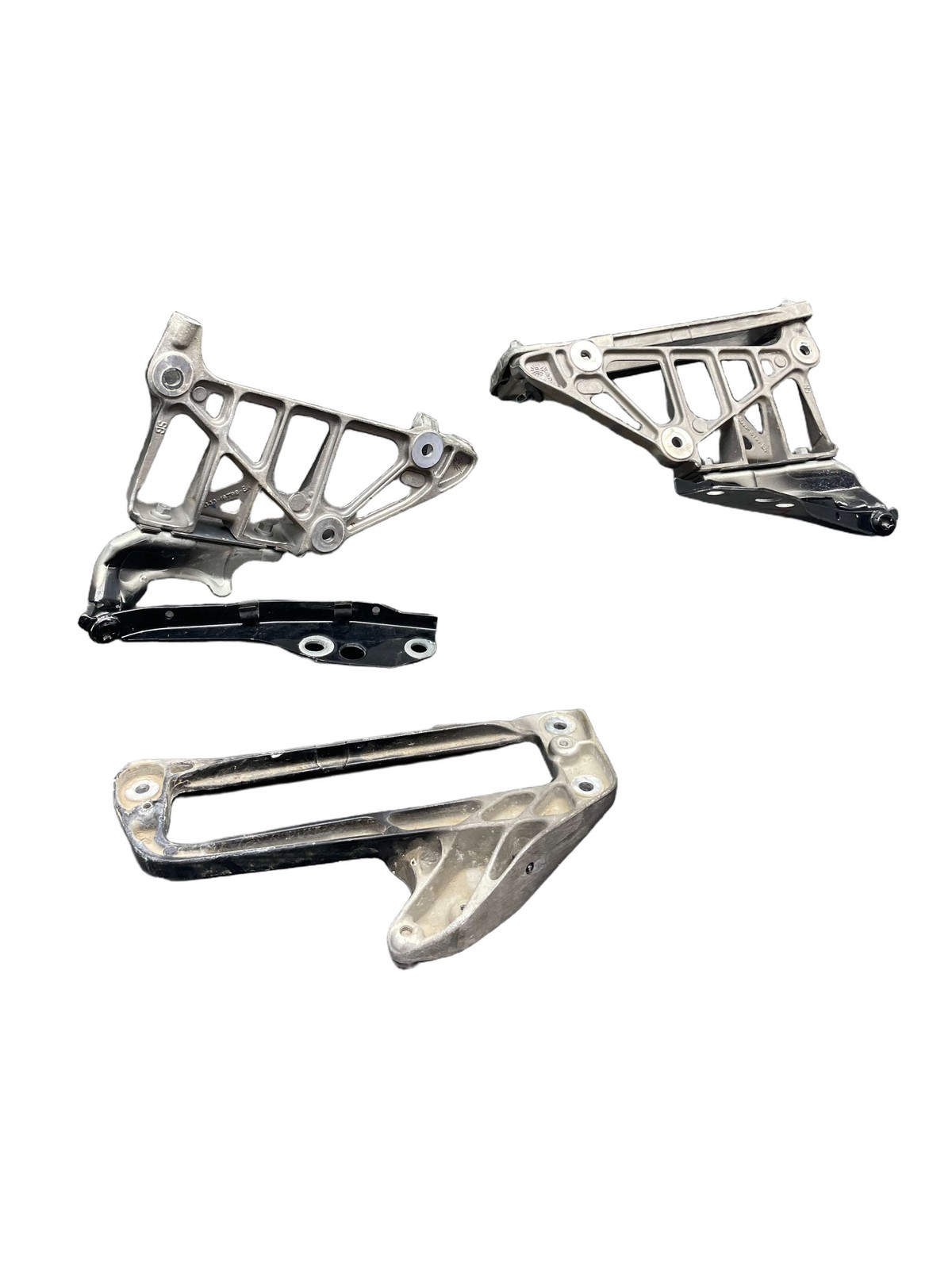 Aston Martin V8 Vantage 2006-2018 Rear Right Hood hinge
